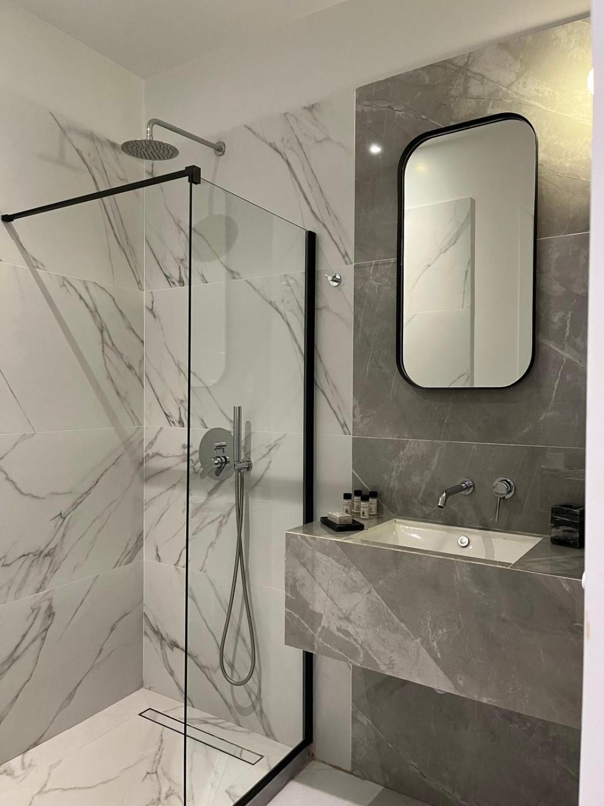 Downtown Suites By Athens Tower Екстериор снимка