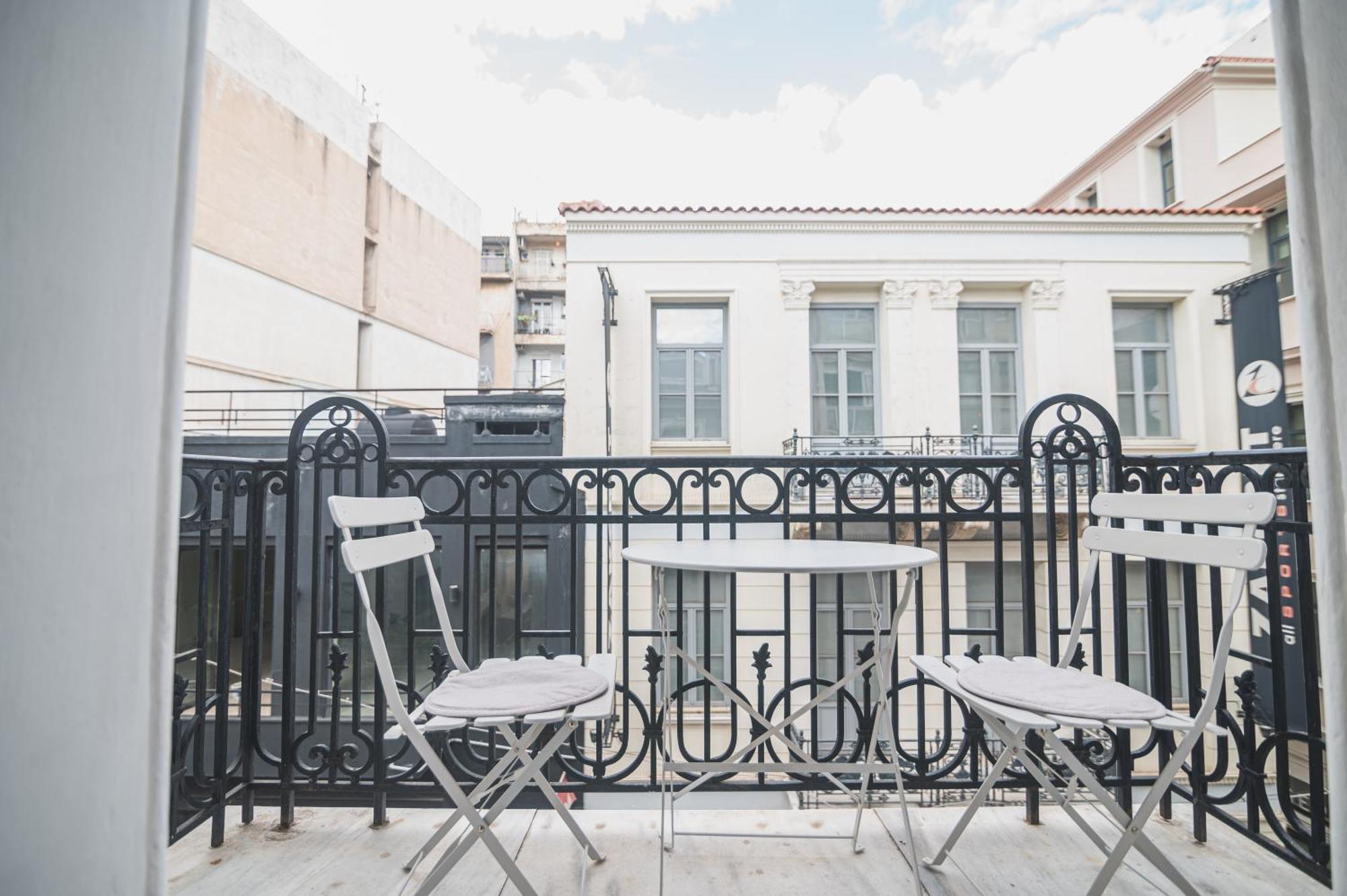Downtown Suites By Athens Tower Екстериор снимка